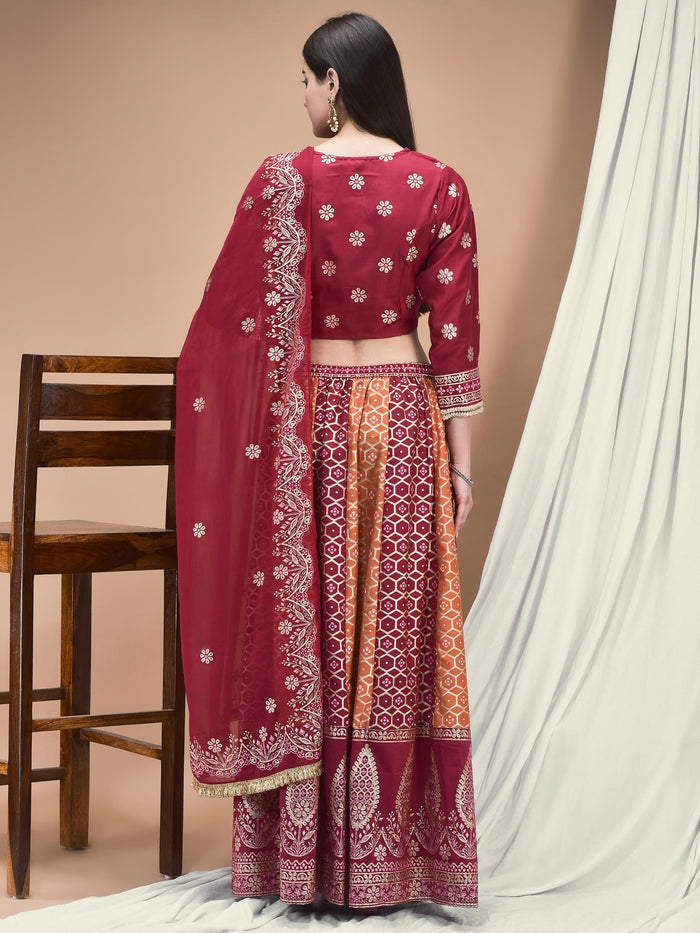 Women Samaira Fuchsia embroidered Blouse Skirt Dupatta.