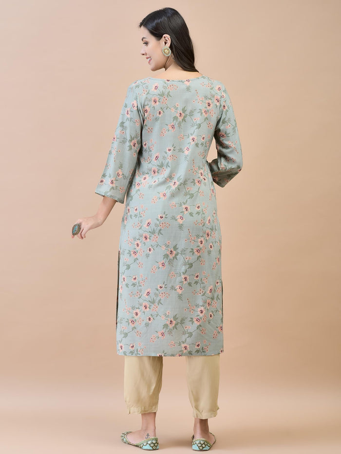Women Shantoon Green Solid Kurta.