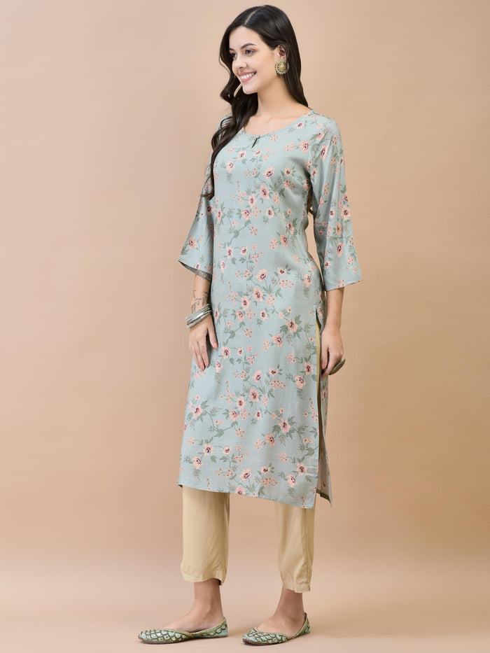 Women Shantoon Green Solid Kurta.