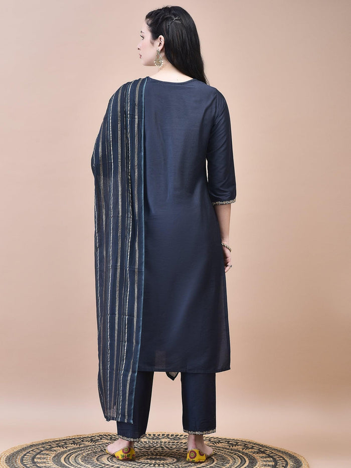 Women Silk Blend Grey Embroidered Kurta Trouser Chanderi Dupatta.
