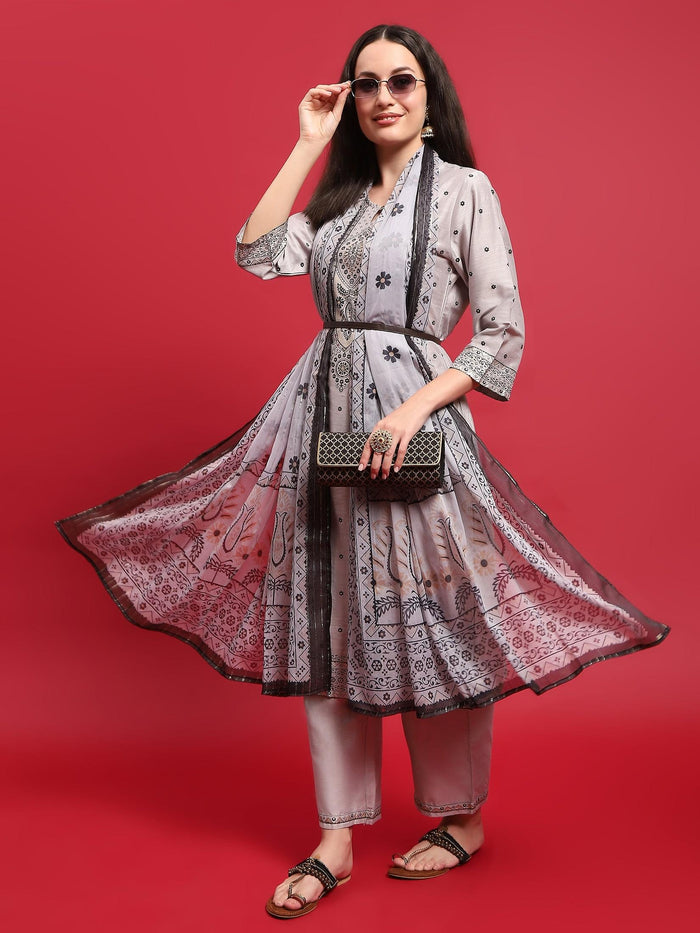 Women Silk Blend Grey Ornamental Print Kurta Comfort Pant Dupatta.