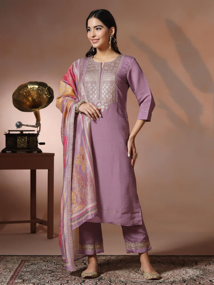 Women Silk Blend Lilac Embroidered Kurta Comfort Pant With Dupatta.