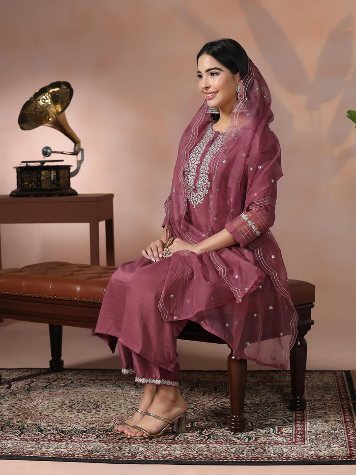 Women Silk Blend Pink Embroidered Kurta Comfort Pant Dupatta.