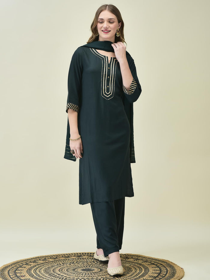 Women Soild Emerald Green Kurta Comfort Pant Dupatta.
