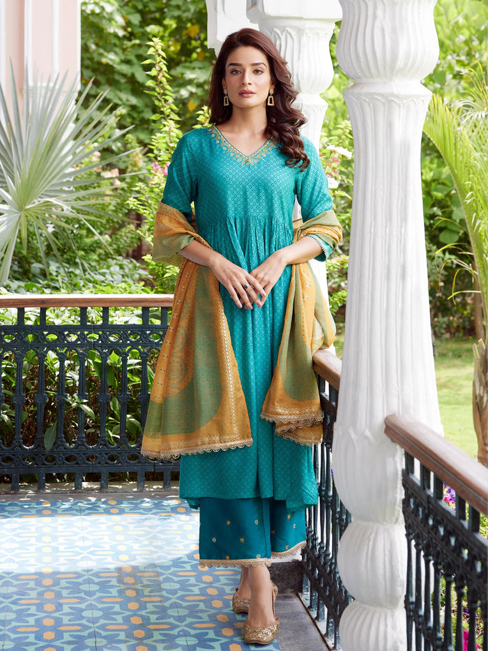 Women Teal Geometric Print Kurta Comfort Pant Dupatta.