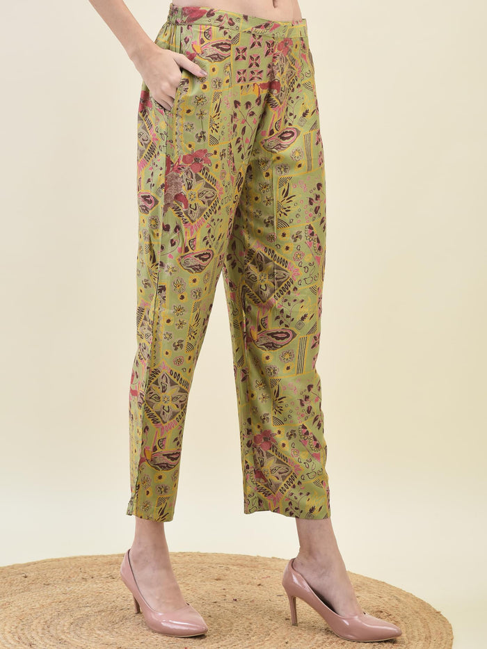 Women Viscose Green Floral Print Co-Ord Set.