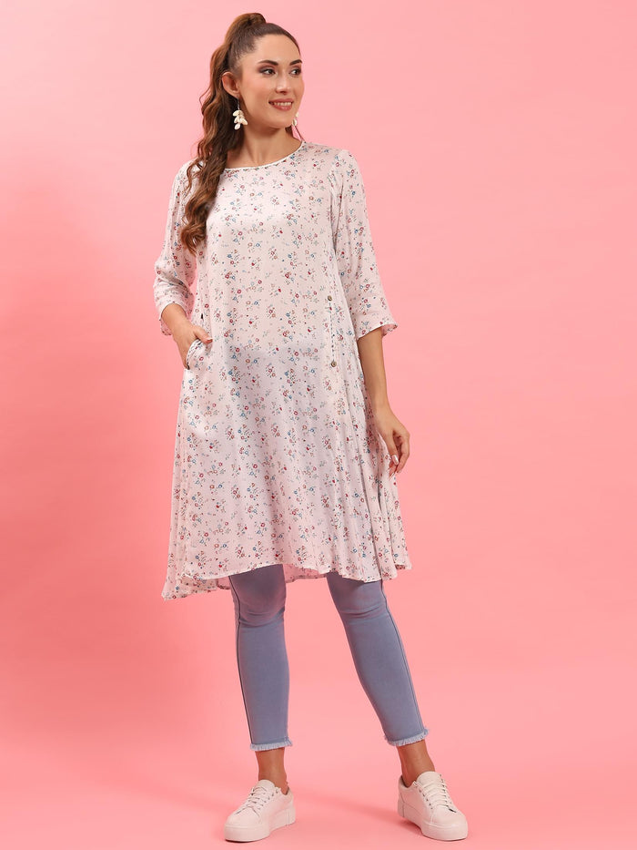 Women White Floral Printed Kurta.