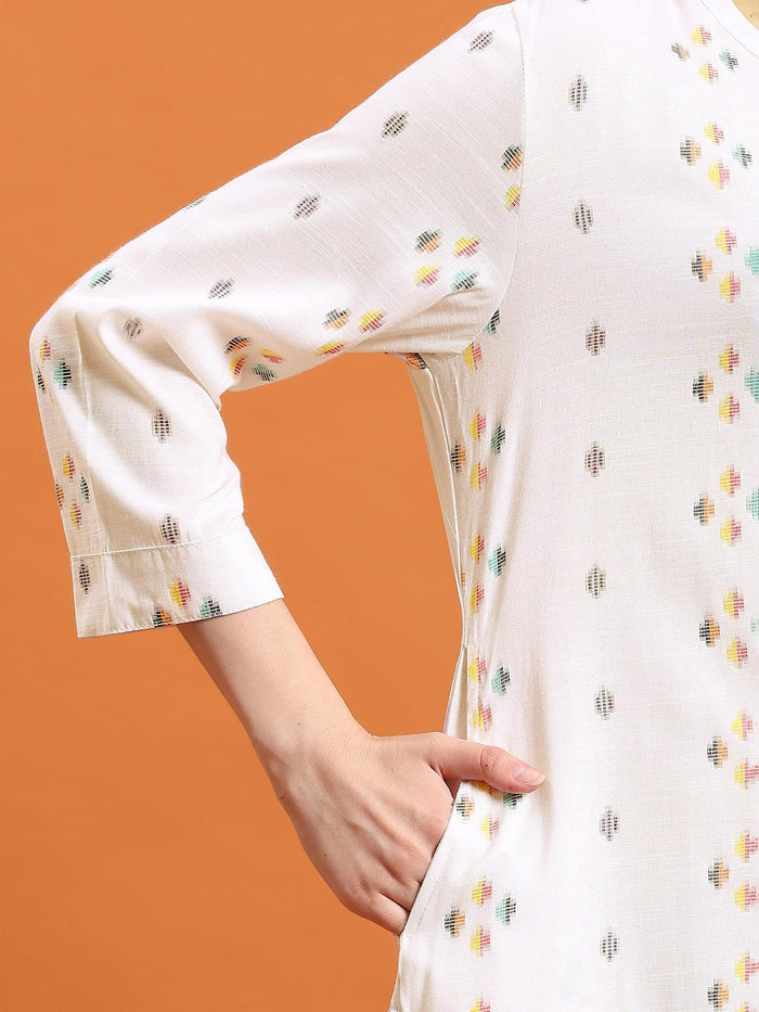 Women White Printed Kurti.