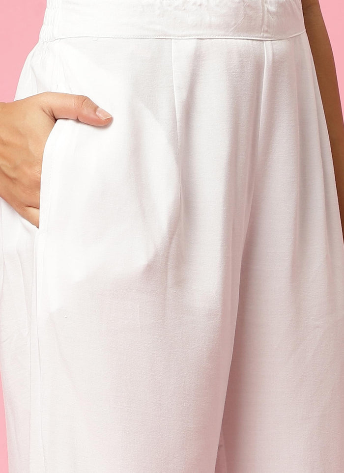 Women White Solid Trouser.