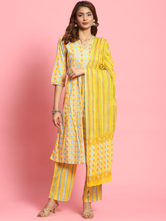 Women Yellow Geometric Printed Kurta Comfort Pant Dupatta.