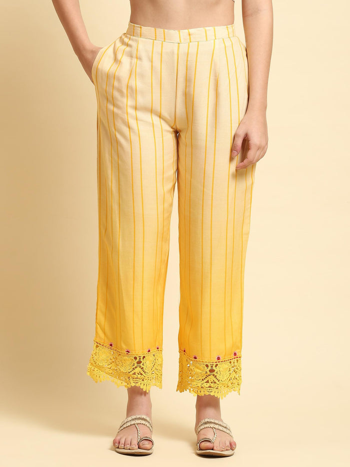 Women Yellow Geometric Printed Kurta Comfort Pant Dupatta.
