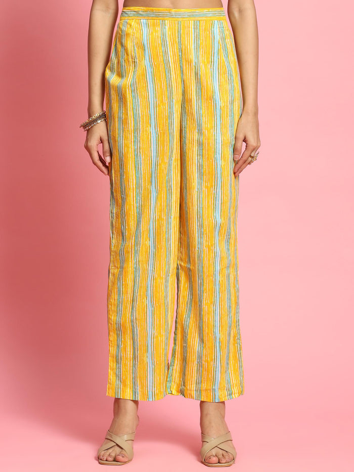 Women Yellow Geometric Printed Kurta Comfort Pant Dupatta.