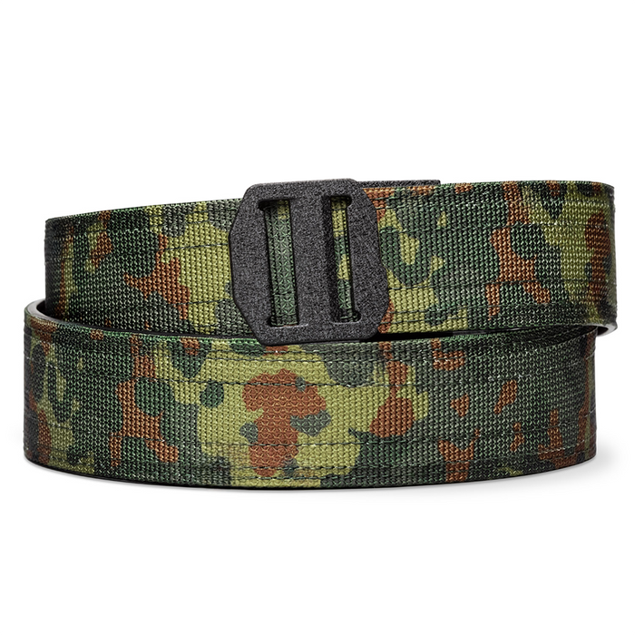 A Fleknotarn 1.5" EDC gun belt strap with an X7 buckle on a white background