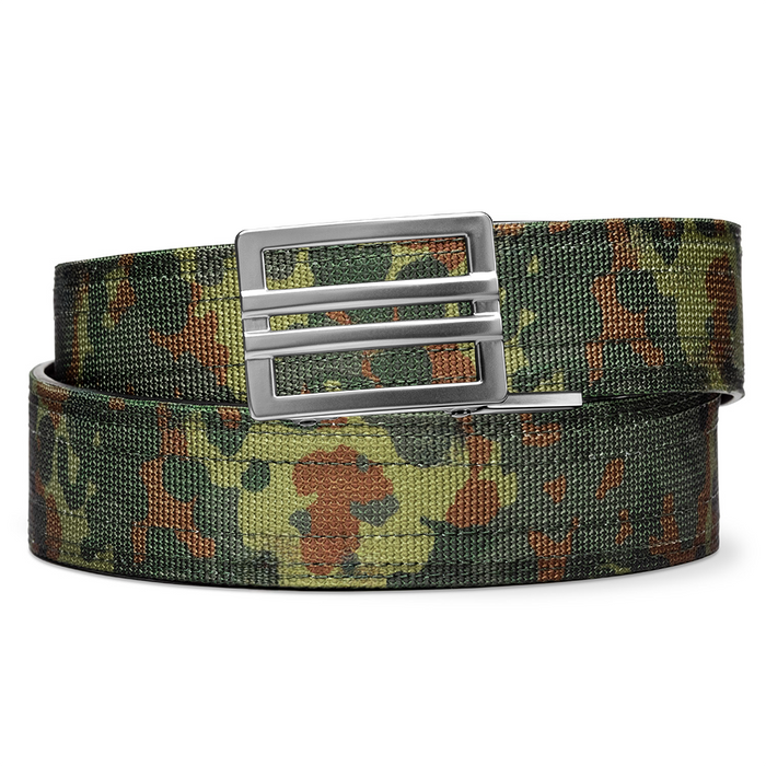 A Fleknotarn 1.5" EDC gun belt strap with an X1 buckle on a white background